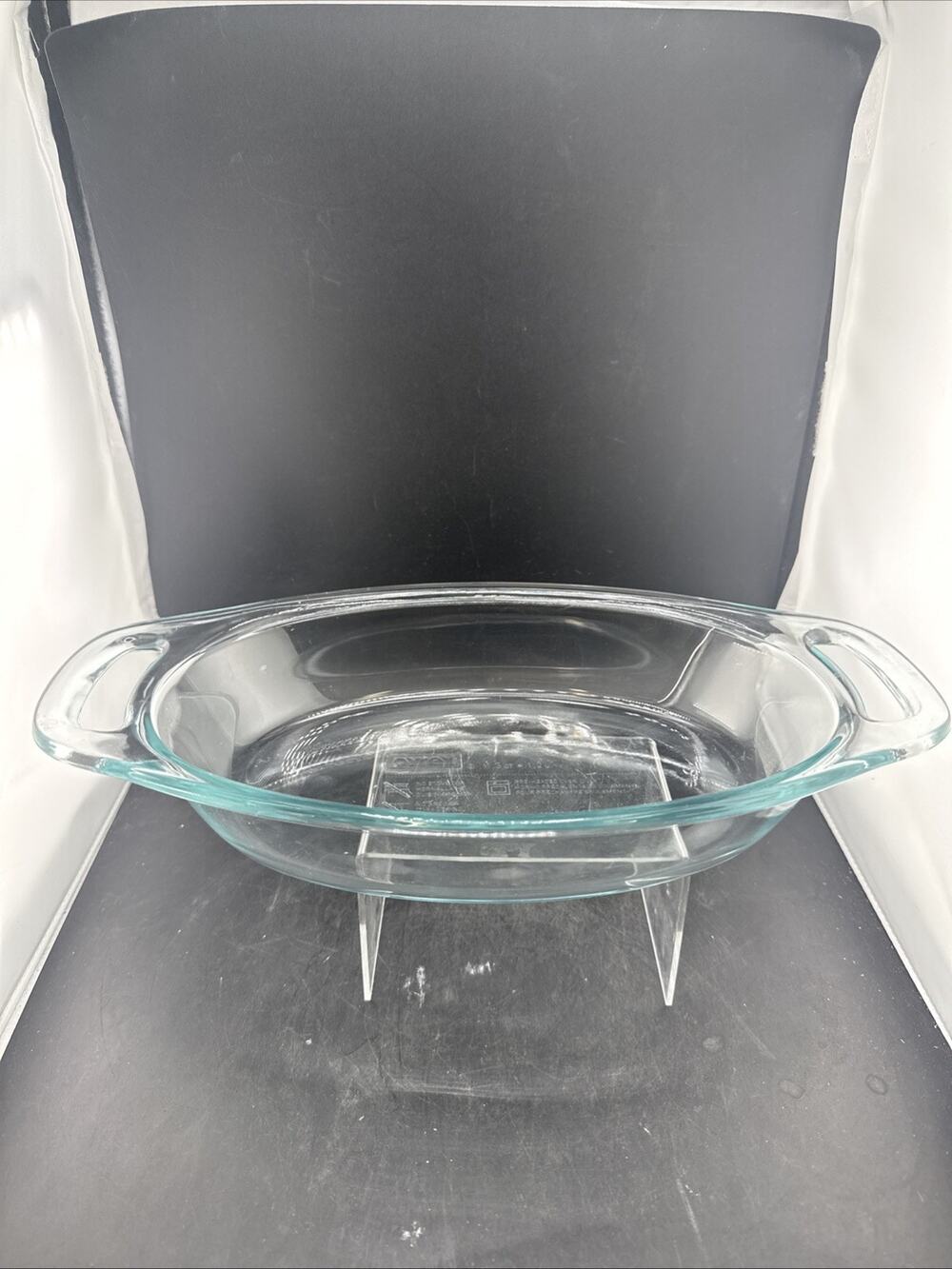 Pyrex 1.3 Qt Aqua Tint Clear Glass Oval Casserole Baking Dish USA